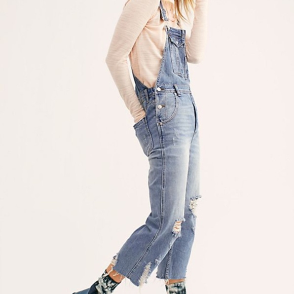 Free People Distressed boyfriend denim overalls - Picture 3 of 8